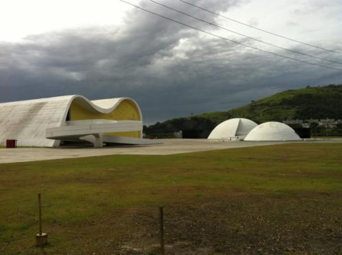 Caminho Niemeyer 1